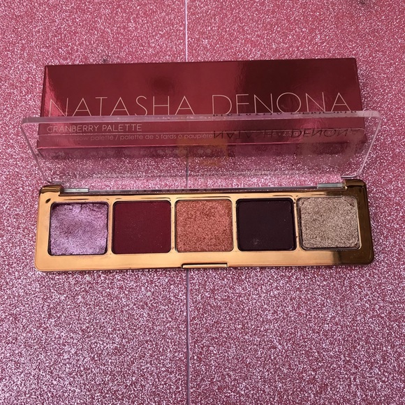 𝒩𝒶𝓉𝒶𝓈𝒽𝒶 𝒟𝑒𝓃𝑜𝓃𝒶 • 𝐂𝐑𝐀𝐍𝐁𝐄𝐑𝐑𝐘 - Picture 4 of 8